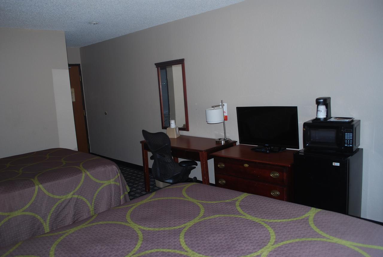 Super 8 By Wyndham Warner Robins Motel Kültér fotó